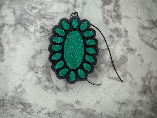 Turquoise Conch w/ Glitter